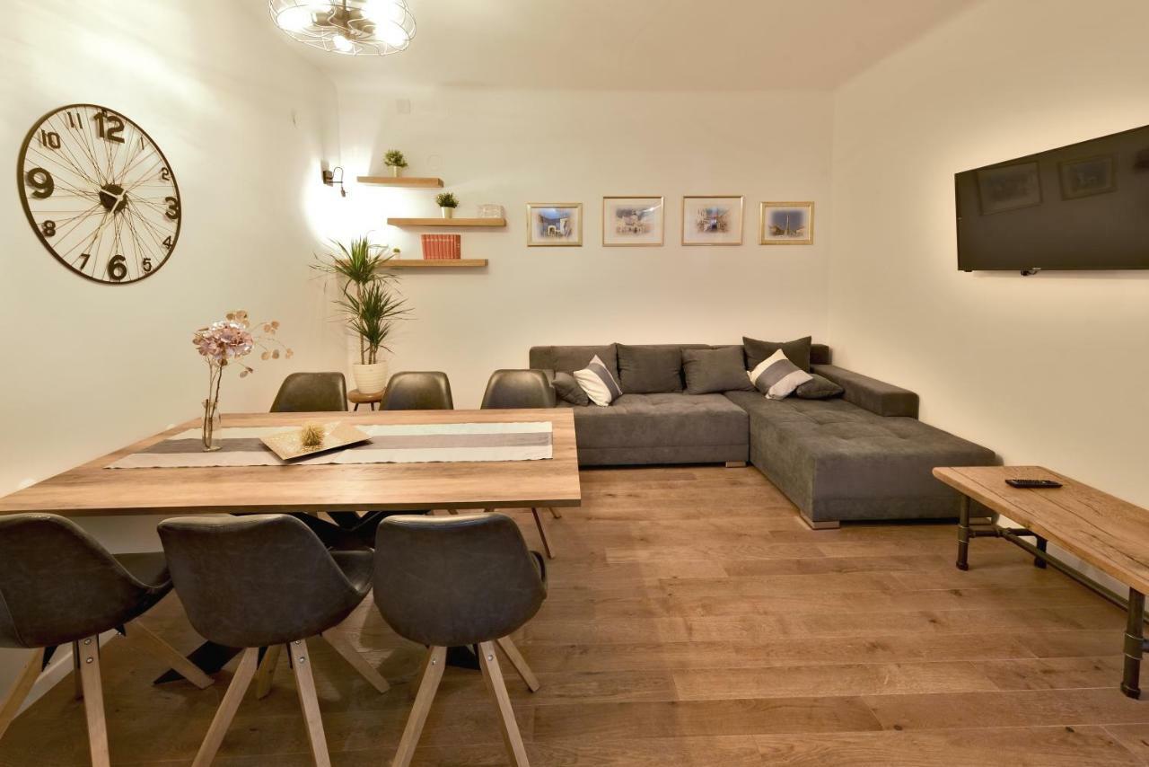 Apartment Rest In The Best Zagreb Exterior photo